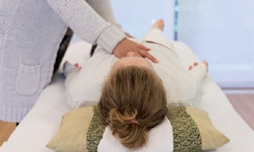 Combinatie Shiatsu massage en klankschalen